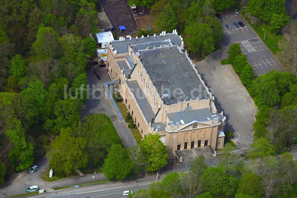 Luftbild Görlitz - Stillgelegtes Gebäude des Konzerthauses und Theater- Schauspielhauses in Görlitz im Bundesland Sachsen, Deutschland