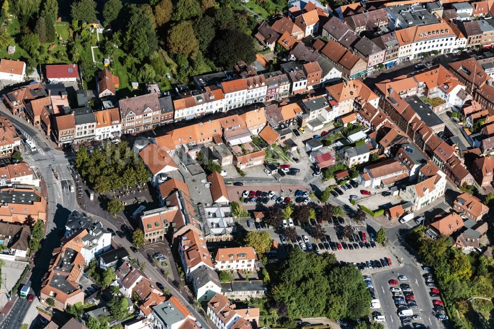 Luftbild Mölln - Straßenführung der Hauptstraße in Mölln im Bundesland Schleswig-Holstein, Deutschland