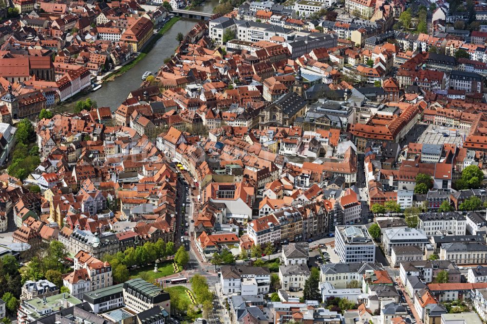 Luftbild Bamberg - Straßenführung Lange Straße in Bamberg im Bundesland Bayern, Deutschland