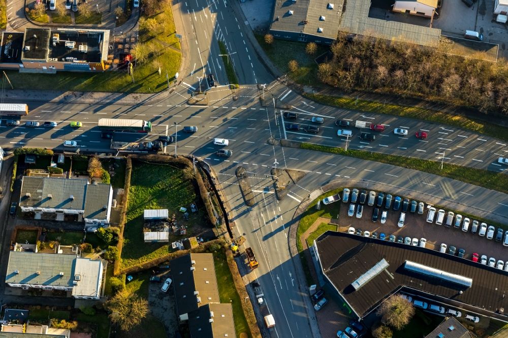Luftaufnahme Schwelm - Straßenkreuzung an der Talstraße in Schwelm im Bundesland Nordrhein-Westfalen, Deutschland