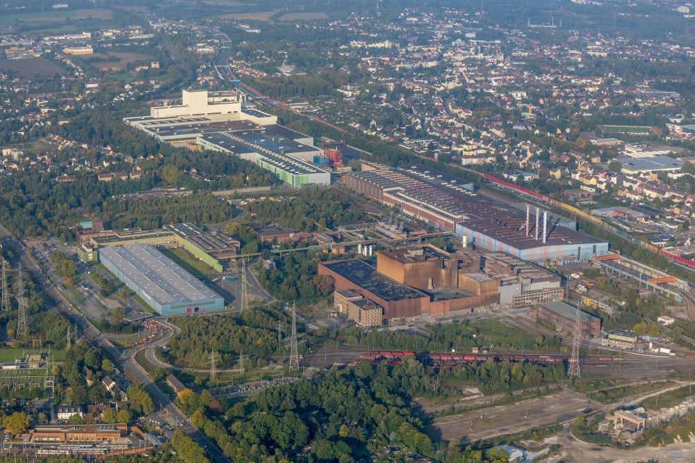 Bochum aus der Vogelperspektive: Streik gegen Fusion auf dem Werksgelände der thyssenkrupp Steel Europe AG in Bochum im Bundesland Nordrhein-Westfalen, Deutschland