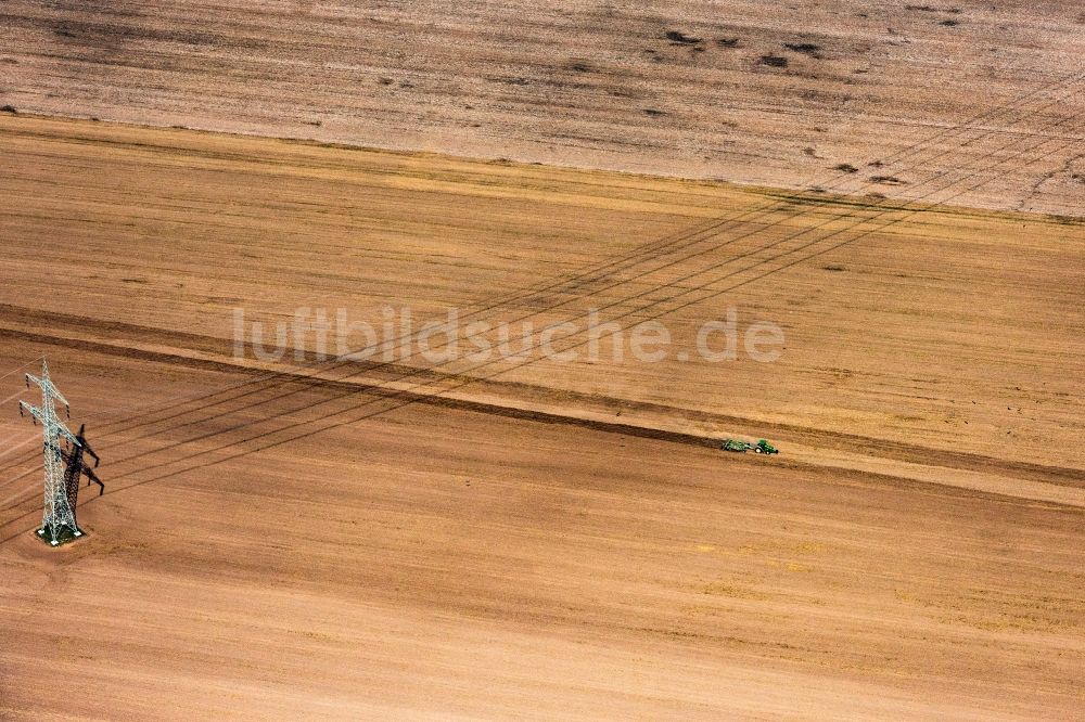 Luftaufnahme Zörbig - Strommast- Konstruktion in Zörbig im Bundesland Sachsen-Anhalt