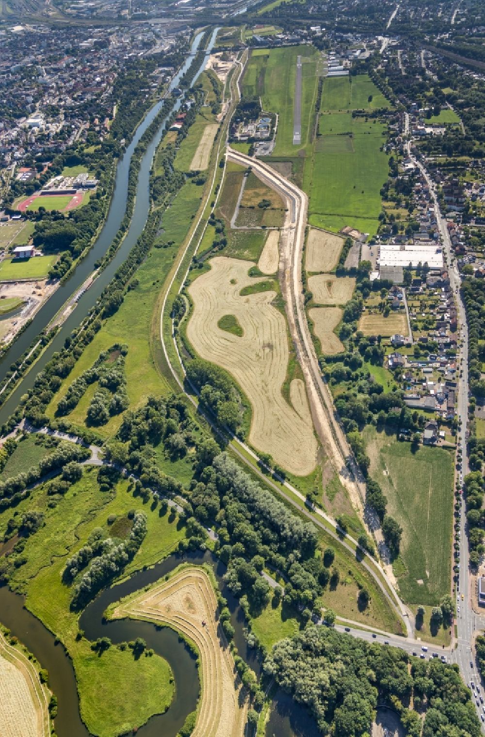 Luftbild Heessen - Strukturen einer Auen und- Wiesen- Landschaft der Lippe in Heessen im Bundesland Nordrhein-Westfalen, Deutschland