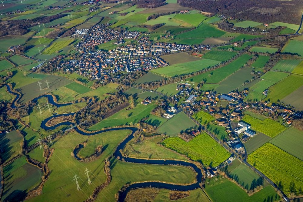 Luftbild Hamm - Strukturen einer Auen und- Wiesen- Landschaft an der Lippe im Ortsteil Haaren in Hamm im Bundesland Nordrhein-Westfalen, Deutschland