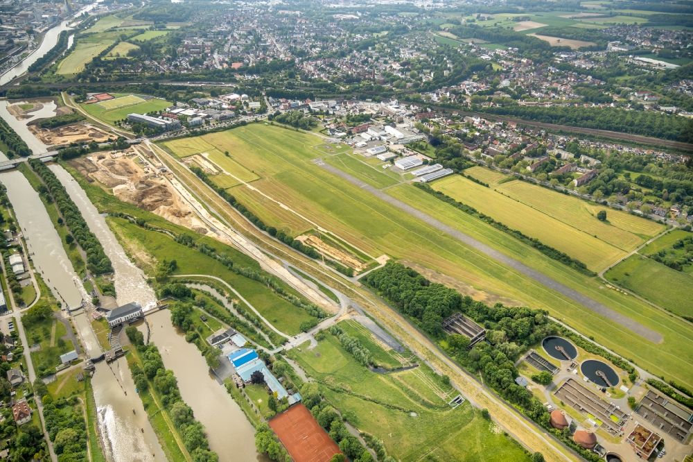 Luftbild Hamm - Strukturen einer Auen und- Wiesen- Landschaft der Lippeauen am Ufer der Lippe in Hamm im Bundesland Nordrhein-Westfalen, Deutschland