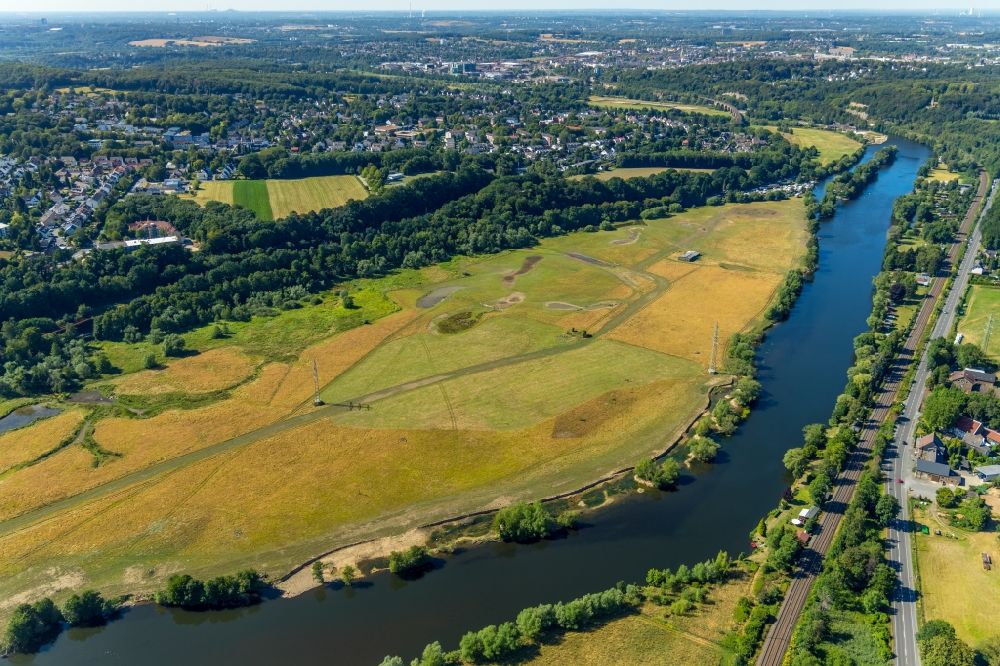 Luftaufnahme Witten - Strukturen einer Auen und- Wiesen- Landschaft des NSG Ruhrauen in Witten im Bundesland Nordrhein-Westfalen, Deutschland