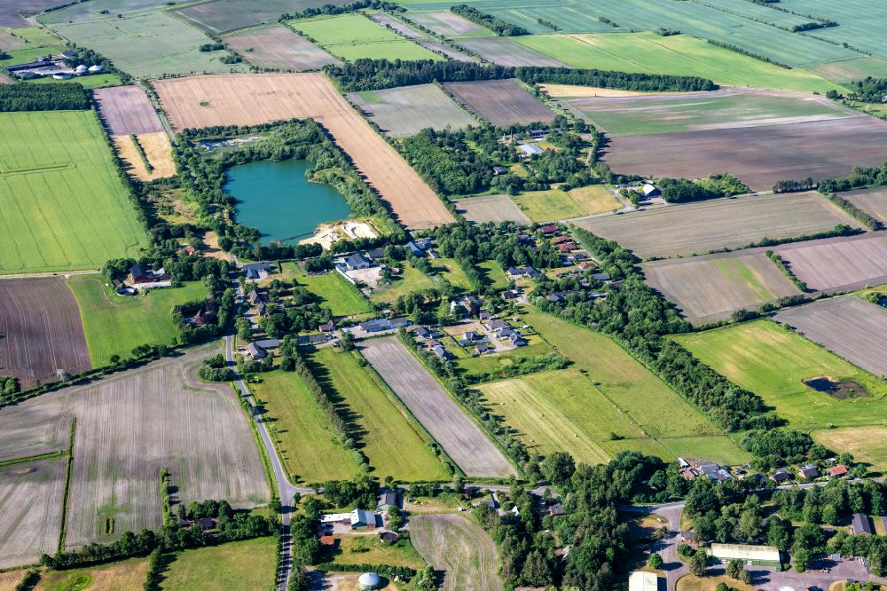 Luftbild Bramstedtlund - Strukturen auf landwirtschaftlichen Feldern in Bramstedtlund im Bundesland Schleswig-Holstein, Deutschland