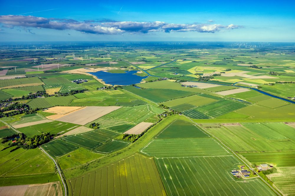Fahretoft aus der Vogelperspektive: Strukturen auf landwirtschaftlichen Feldern in Fahretoft im Bundesland Schleswig-Holstein, Deutschland