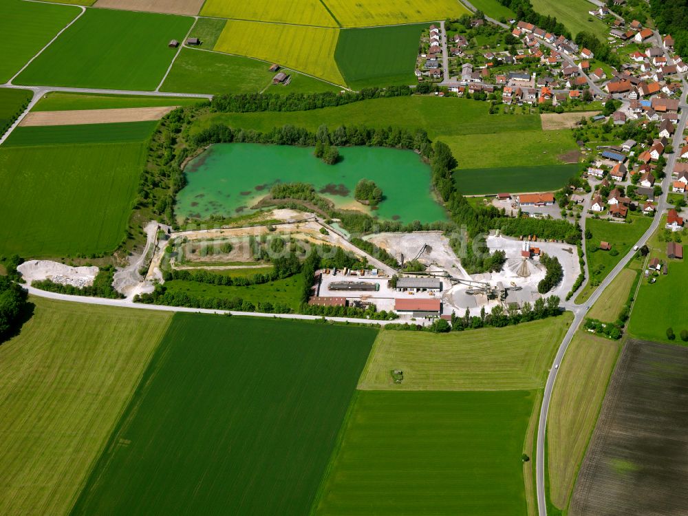Luftaufnahme Ingoldingen - Strukturen auf landwirtschaftlichen Feldern in Ingoldingen im Bundesland Baden-Württemberg, Deutschland