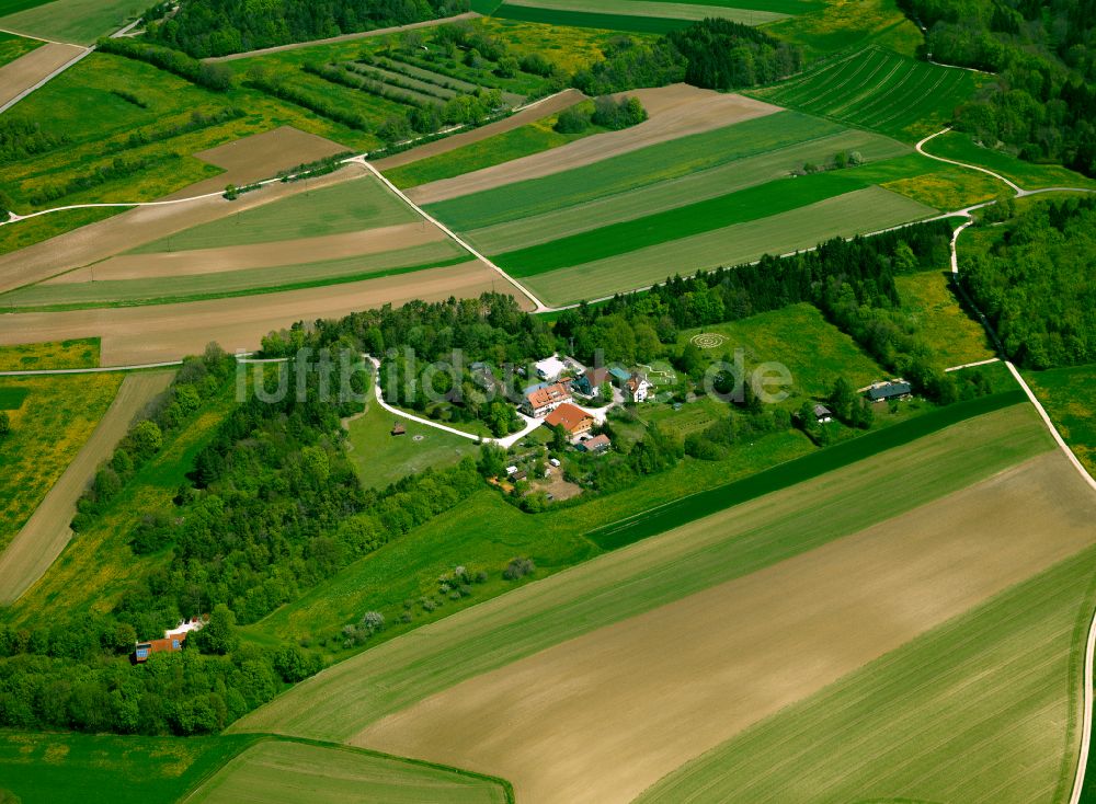 Vogelhof aus der Vogelperspektive: Strukturen auf landwirtschaftlichen Feldern in Vogelhof im Bundesland Baden-Württemberg, Deutschland