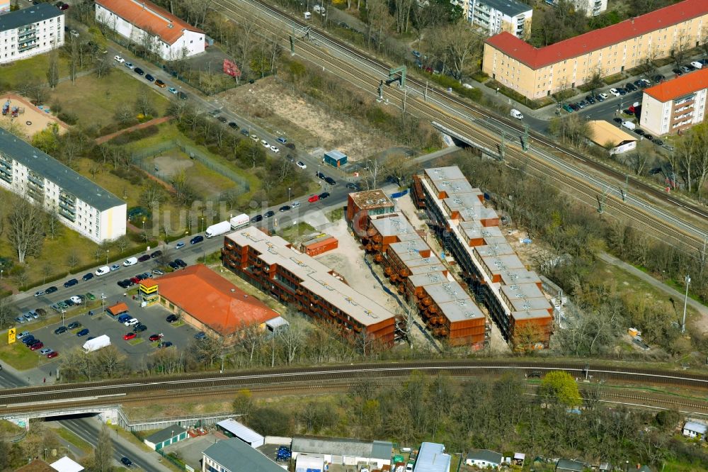 Luftbild Berlin - Studenten- Wohnheim Studierendendorf EBA51 im Ortsteil Treptow in Berlin, Deutschland