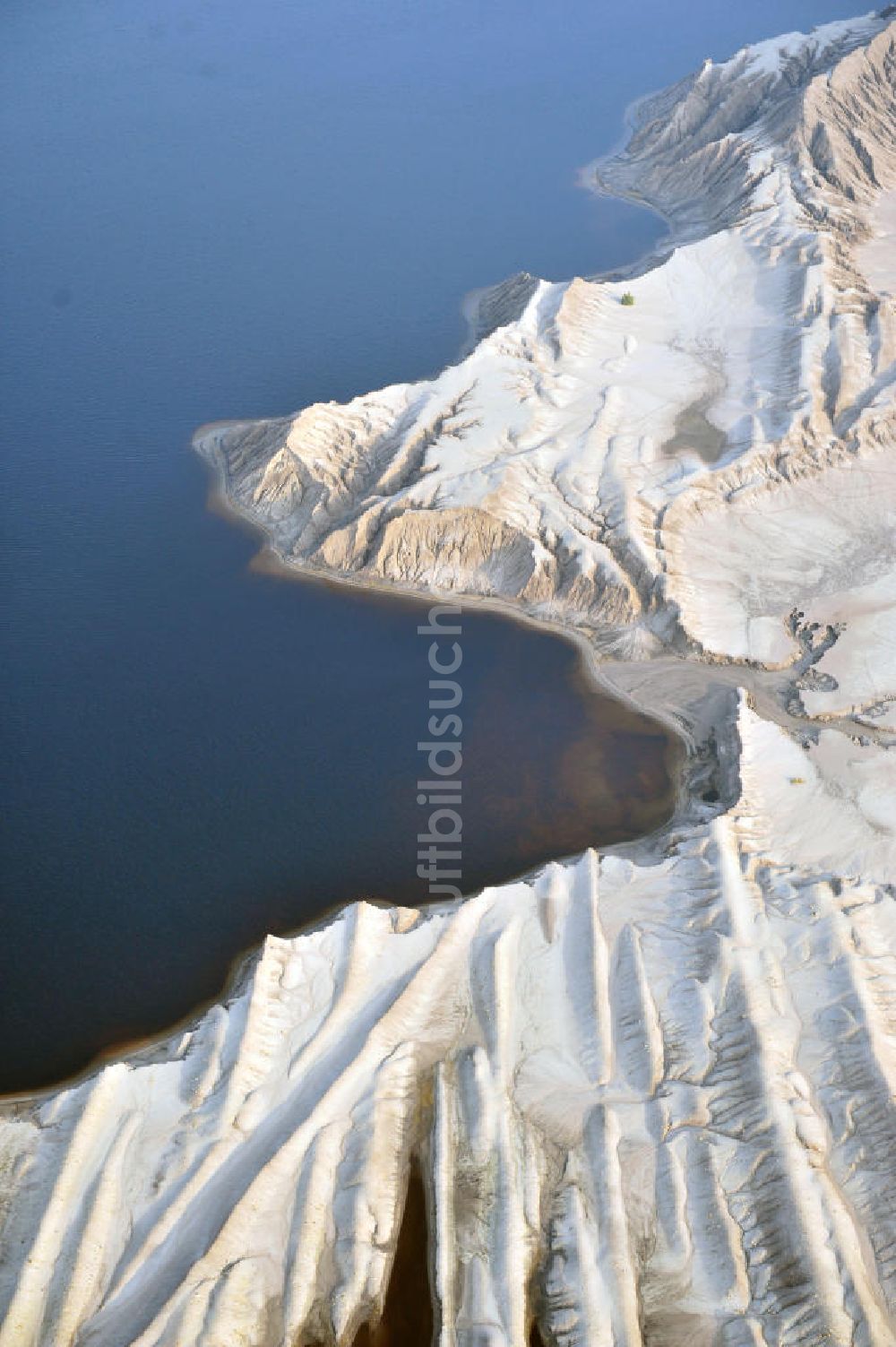 Luftaufnahme Bluno - Tagebaulandschaft mit Abraumhalden am Blunoer Südsee
