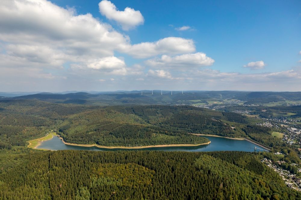 Hilchenbach von oben - Talsperren - Staudamm und Stausee in Allenbach im Bundesland Nordrhein-Westfalen, Deutschland