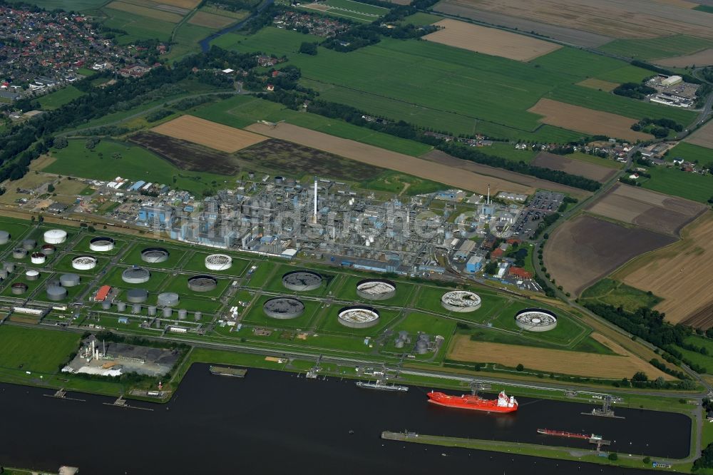 Luftbild Brunsbüttel - Technische Anlagen im Industriegebiet in Brunsbüttel im Bundesland Schleswig-Holstein