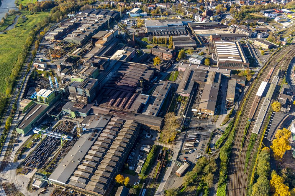 Witten von oben - Technische Anlagen im Industriegebiet Deutsche Edelstahlwerke in Witten im Bundesland Nordrhein-Westfalen, Deutschland