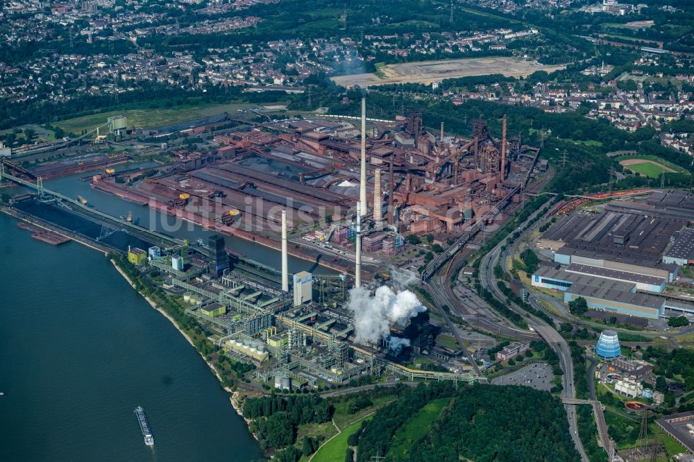 Luftaufnahme Duisburg - Technische Anlagen und Produktionshallen des Stahlwerkes Schwelgern in Duisburg im Bundesland Nordrhein-Westfalen, Deutschland