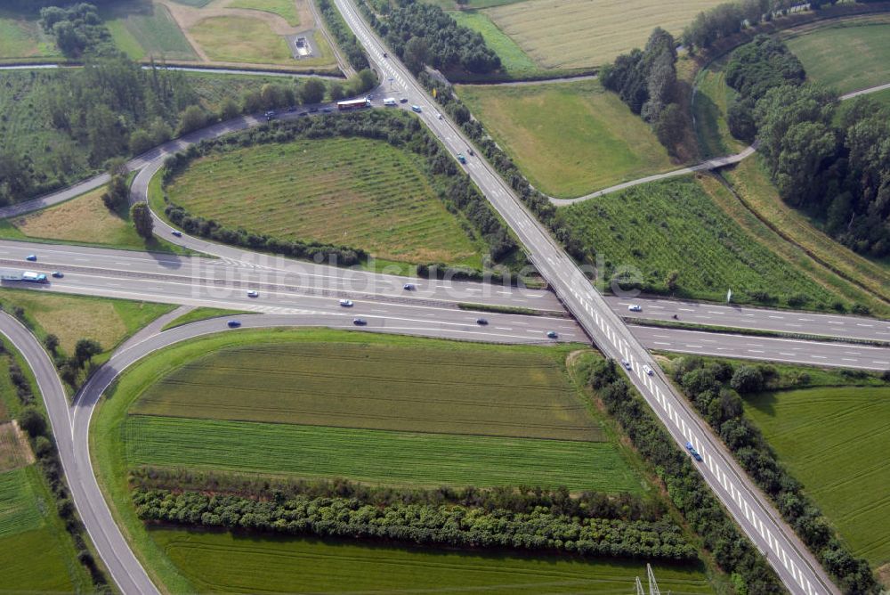 Luftaufnahme Bühl / OT Vimbuch - Teilstück der Autobahn A5 mit der