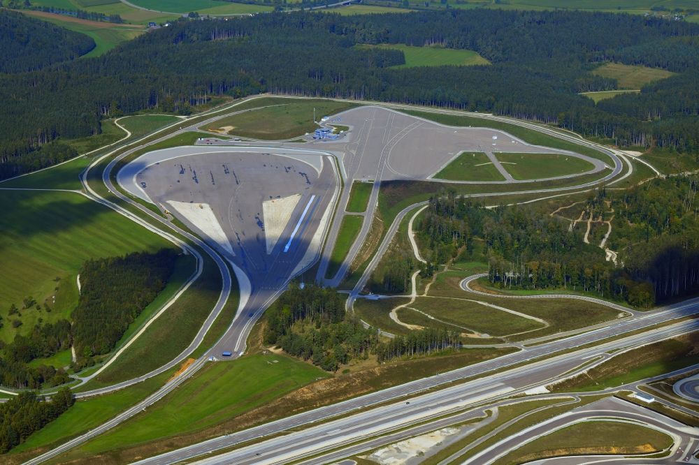 Luftaufnahme Immendingen - Teststrecke des Daimler AG Prüf- und Technologiezentrum in Immendingen im Bundesland Baden-Württemberg, Deutschland