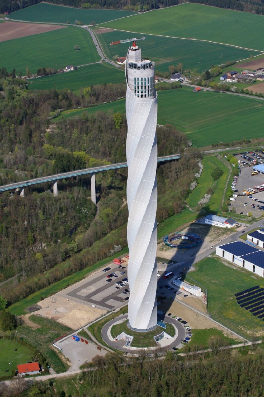 Rottweil von oben - ThyssenKrupp Aufzugstestturm in Rottweil im Bundesland Baden-Württemberg