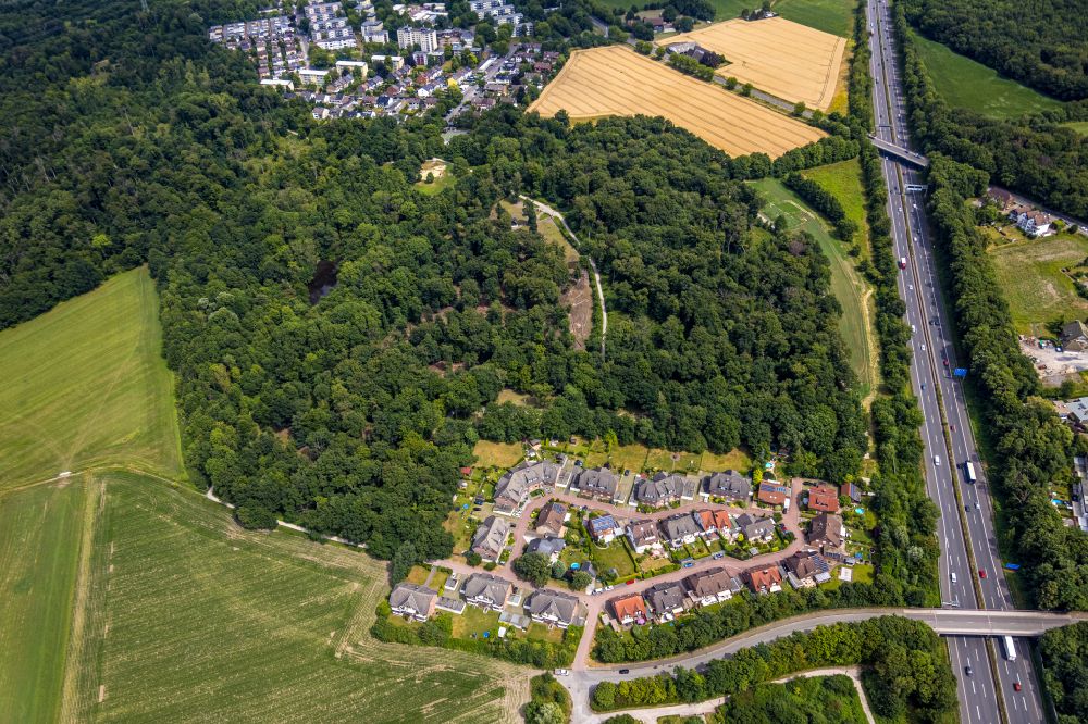Castrop-Rauxel von oben - Tierzucht- Gehege Klöppersberg - Wildgehege Grutholz in Castrop-Rauxel im Bundesland Nordrhein-Westfalen, Deutschland