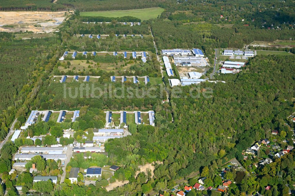 Luftbild Königs Wusterhausen - Tierzucht- Stallanlagen zur Geflügelzucht in Königs Wusterhausen im Bundesland Brandenburg, Deutschland