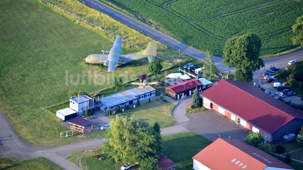 Luftaufnahme Ballenstedt - Transall C-160 auf dem Flugplatz Ballenstedt im Bundesland Sachsen-Anhalt, Deutschland