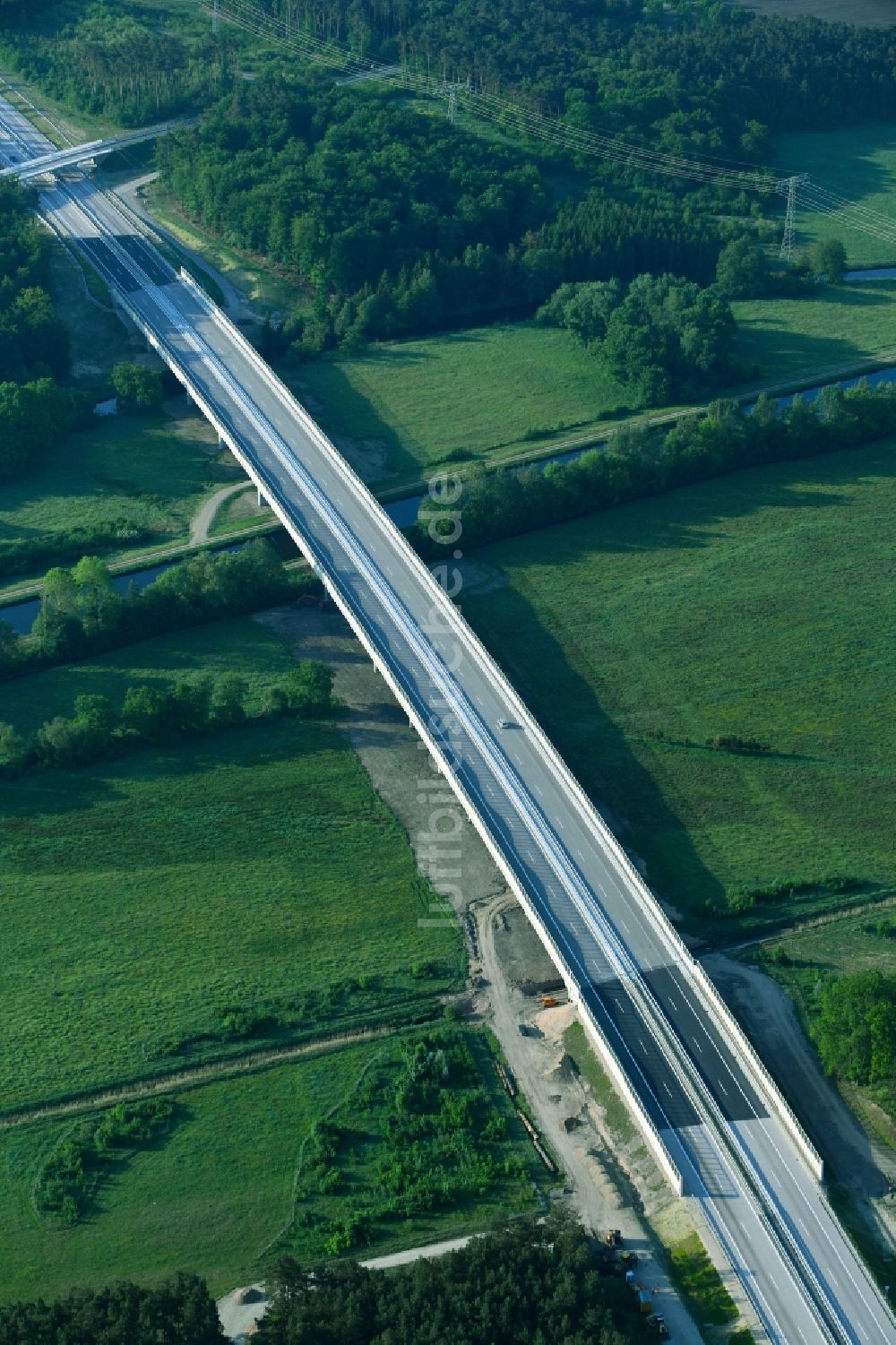 Luftbild Grabow - Trasse und des Streckenverlaufes der Eldebrücke im Zuge des Neubaus der BAB A14 in Fresenbrügge im Bundesland Mecklenburg-Vorpommern