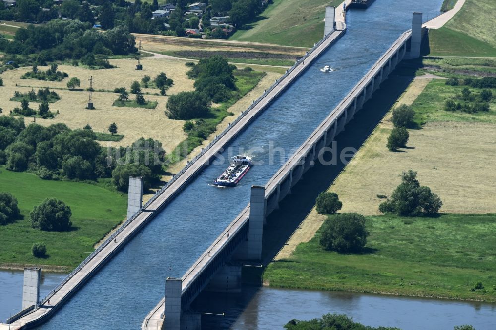 Luftaufnahme Hohenwarthe - Trogbrücke am Wasserstraßenkreuz MD bei Hohenwarthe in Sachsen-Anhalt