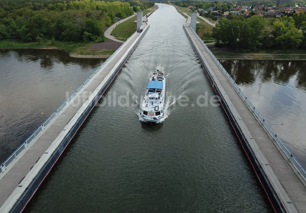 Luftaufnahme Hohenwarthe - Trogbrücke am Wasserstraßenkreuz MD bei Hohenwarthe in Sachsen-Anhalt