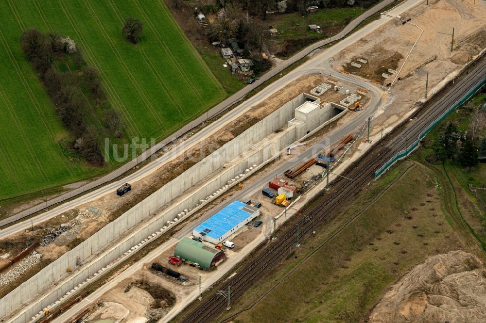 Luftaufnahme Rastatt - Tunnelbaustelle zum Neubau der ICE Strecke im Streckennetz der Deutschen Bahn in Rastatt im Bundesland Baden-Württemberg, Deutschland