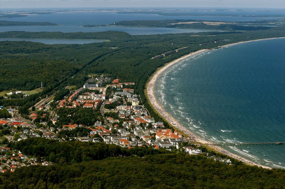 Luftbild Binz - Ufer der Ostsee in Binz auf der Insel Rügen in Mecklenburg-Vorpommern