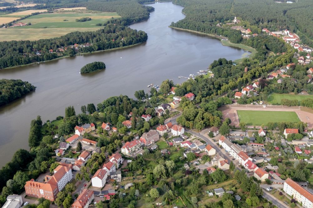 Luftaufnahme Templin - Uferbereich des Templiner Sees mit Strandbad Templin in Templin im Bundesland Brandenburg