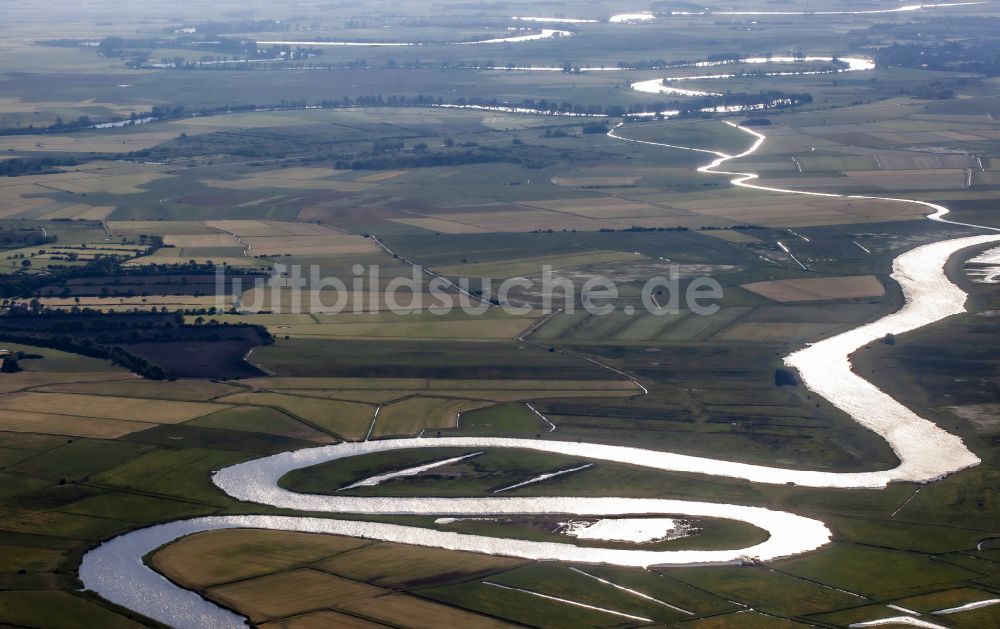 Luftbild Meggerdorf - Uferbereiche Alte Sorge Flußverlauf in Meggerdorf im Bundesland Schleswig-Holstein, Deutschland