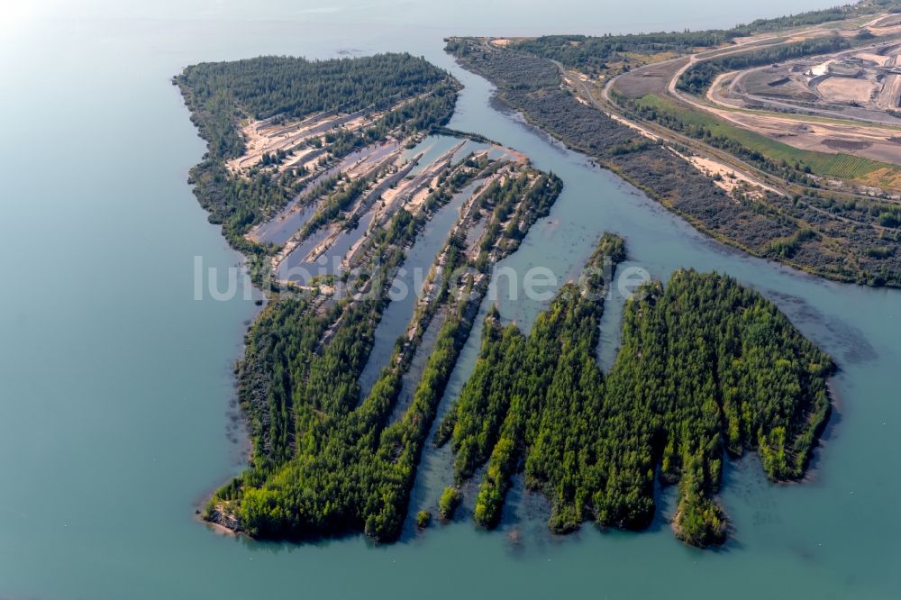Luftbild Großpösna - Uferbereiche des ehemaligen Tagebaus Espenhain in Großpösna im Bundesland Sachsen