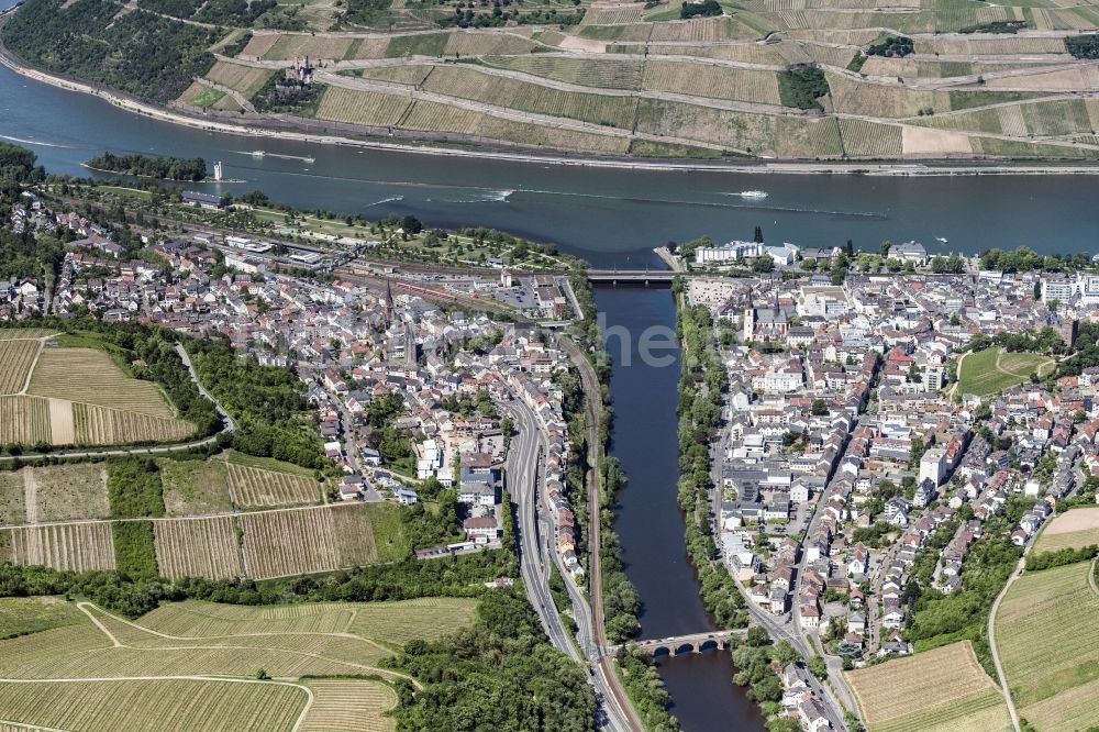 Luftaufnahme Bingen am Rhein - Uferbereiche entlang der Fluß- Mündung der Nahe in den Rhein in Bingen am Rhein im Bundesland Rheinland-Pfalz, Deutschland