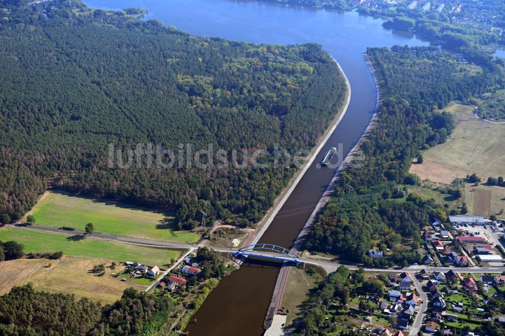 Luftbild Wusterwitz - Uferbereiche am Flußverlauf des Elbe-Havel-Kanal in Wusterwitz im Bundesland Brandenburg, Deutschland