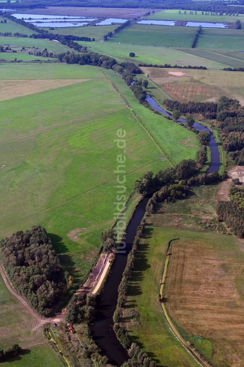 Luftaufnahme Garwitz - Uferbereiche am Flußverlauf der Elde in Garwitz im Bundesland Mecklenburg-Vorpommern, Deutschland