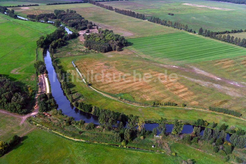 Garwitz von oben - Uferbereiche am Flußverlauf der Elde in Garwitz im Bundesland Mecklenburg-Vorpommern, Deutschland