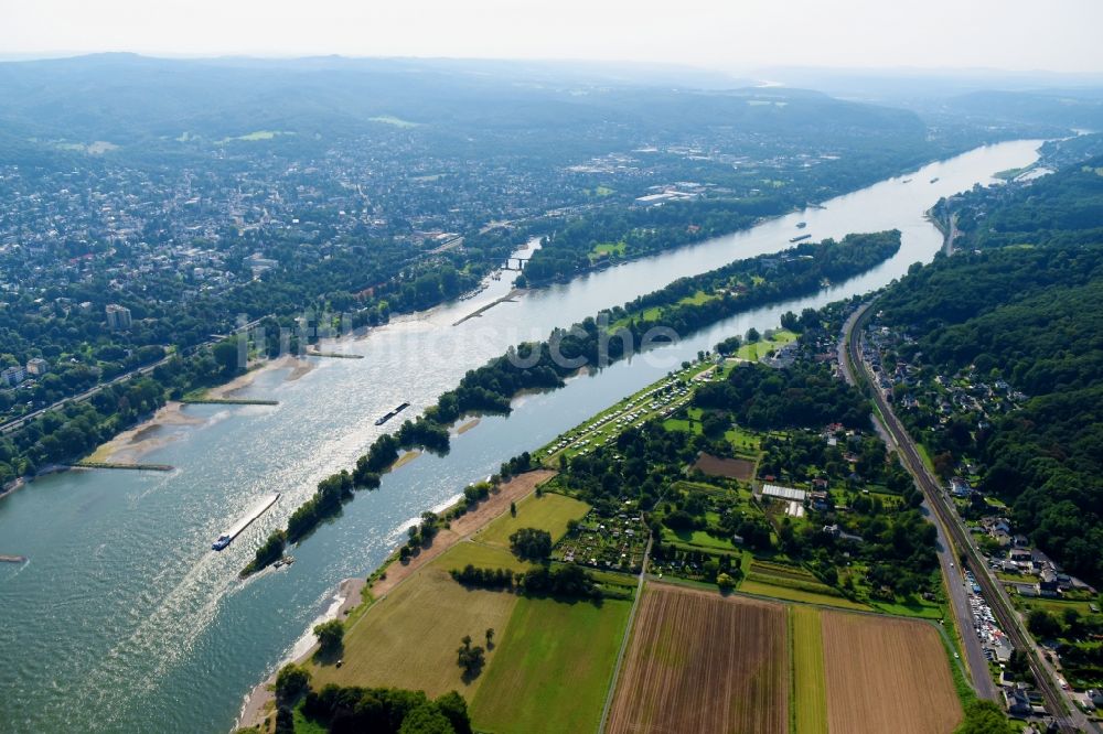 Bad Honnef aus der Vogelperspektive: Uferbereiche am Flußverlauf des Rhein in Bad Honnef im Bundesland Nordrhein-Westfalen, Deutschland