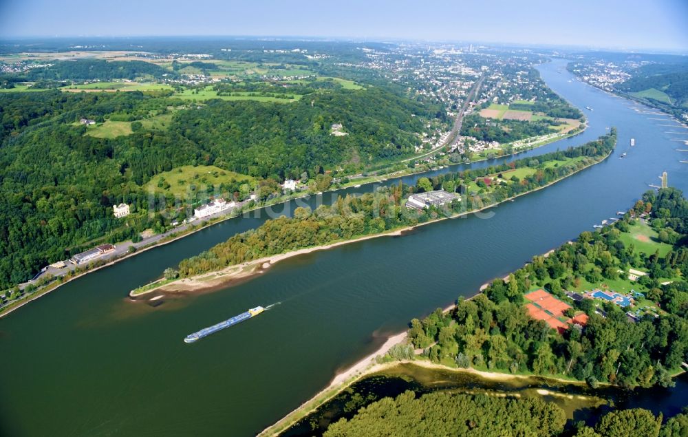 Bad Honnef von oben - Uferbereiche am Flußverlauf des Rhein in Bad Honnef im Bundesland Nordrhein-Westfalen, Deutschland