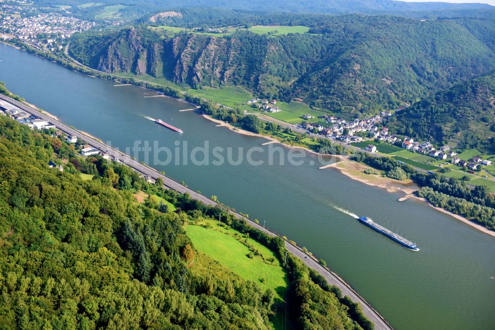 Brohl-Lützing aus der Vogelperspektive: Uferbereiche am Flußverlauf des Rhein in Brohl-Lützing im Bundesland Rheinland-Pfalz, Deutschland