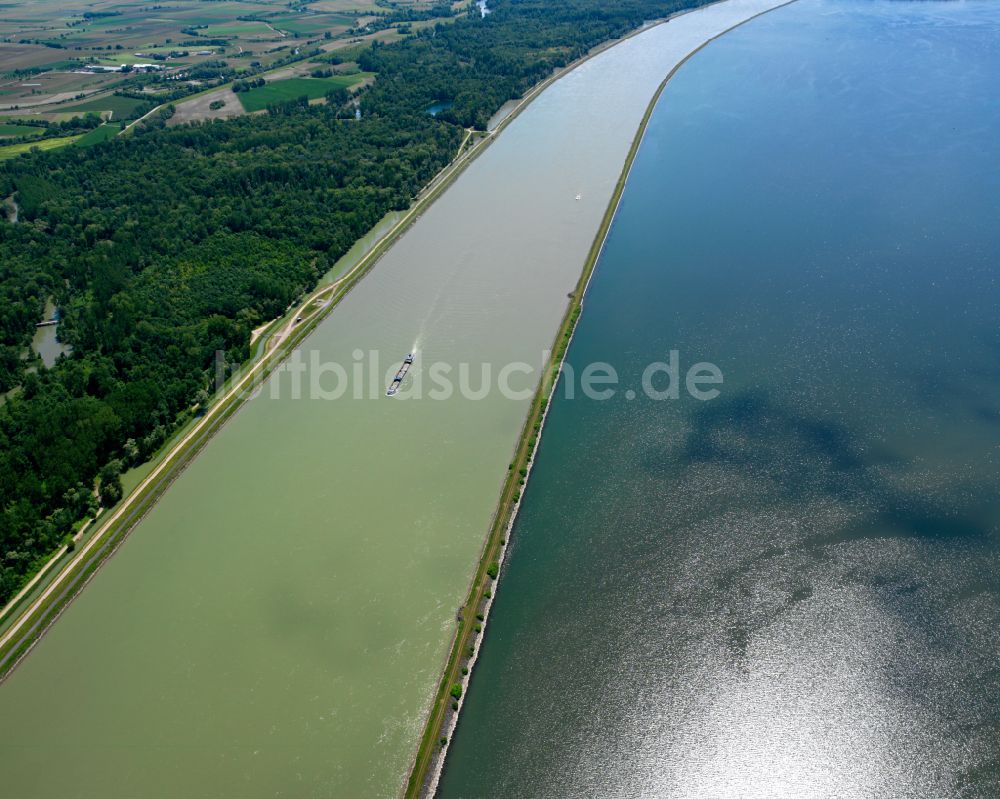 Luftbild Eschau - Uferbereiche am Flußverlauf des Rhein in Eschau in Grand Est, Frankreich