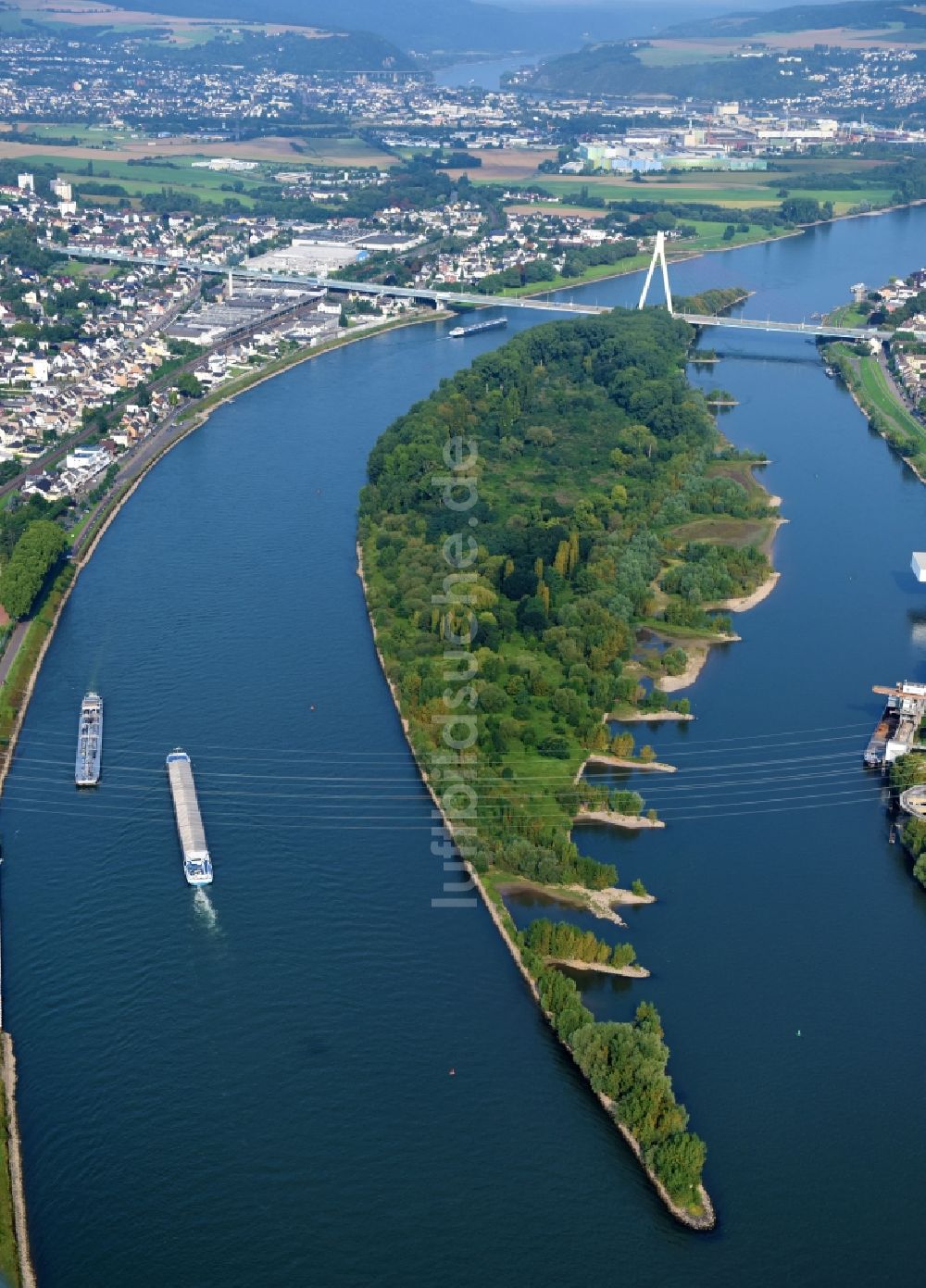 Luftbild Weißenthurm - Uferbereiche am Flußverlauf des Rhein in Weißenthurm im Bundesland Rheinland-Pfalz, Deutschland