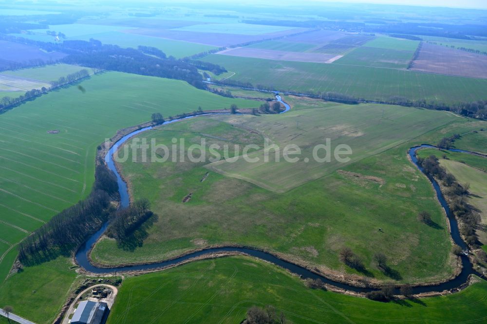 Luftbild Paarsch - Uferbereiche am Flußverlauf des Wehrarm der Alte Elde in Paarsch im Bundesland Mecklenburg-Vorpommern, Deutschland