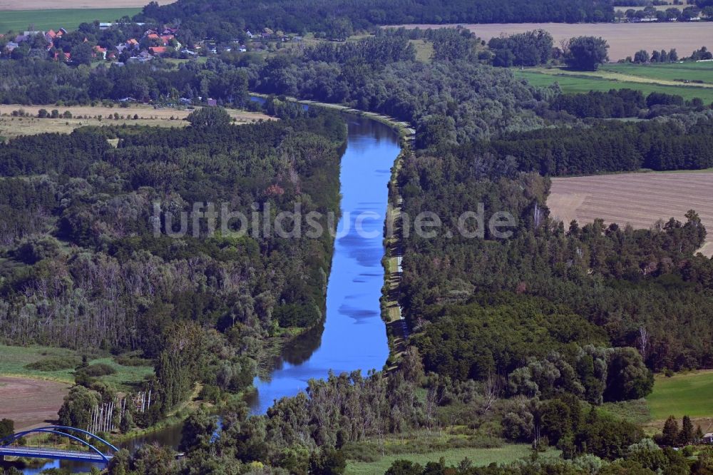 Luftaufnahme Potsdam - Uferbereiche am Havelkanal im Falkenrehder Wublitz Flußverlauf in Potsdam im Bundesland Brandenburg, Deutschland
