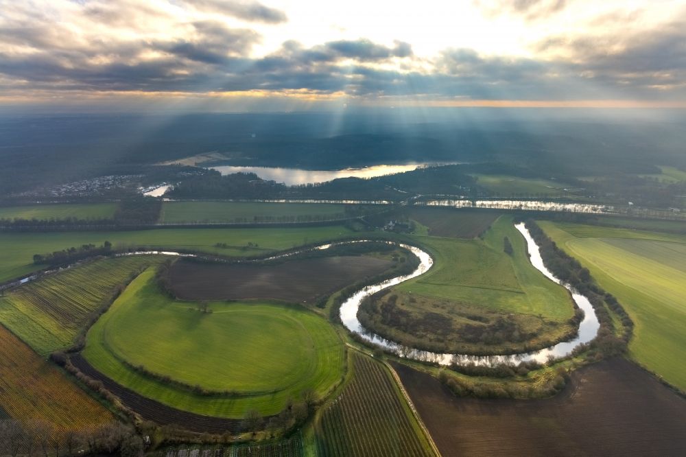 Haltern am See aus der Vogelperspektive: Uferbereiche am Lippe - Flußverlauf in Haltern am See im Bundesland Nordrhein-Westfalen, Deutschland