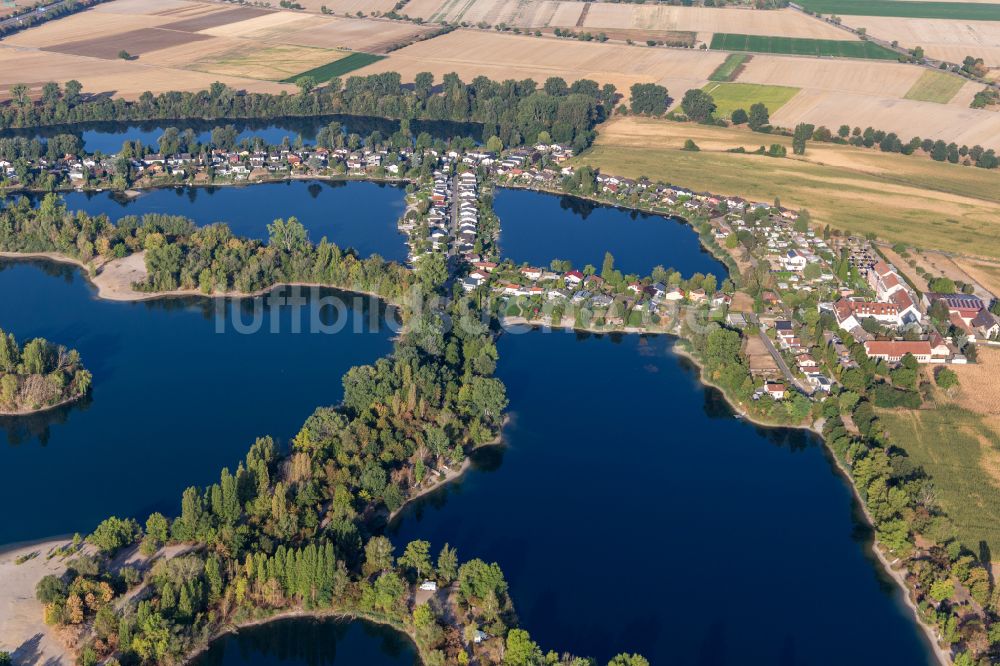 Luftbild Speyer - Uferbereiche des Mondsee und Binsfeldsee in Speyer im Bundesland Rheinland-Pfalz, Deutschland