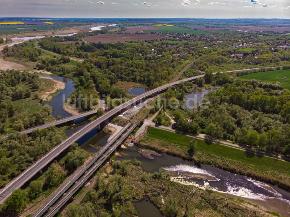 Luftbild Küstriner Vorland - Uferbereiche am Oder - Flußverlauf in Küstriner Vorland in Lubuskie Lebus, Polen