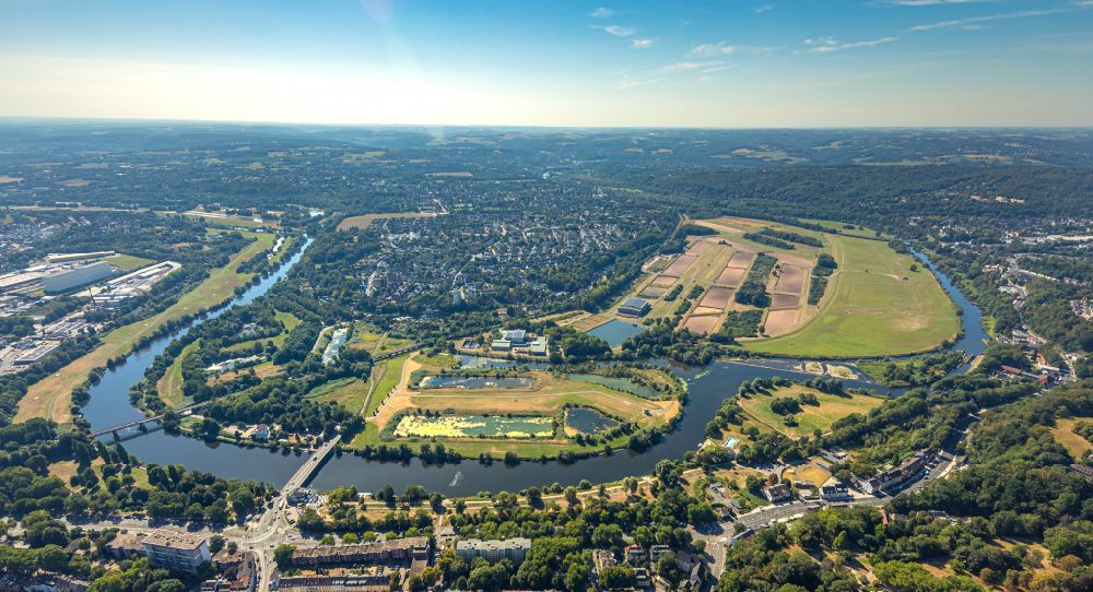 Luftbild Essen - Uferbereiche am Ruhr - Flußverlauf in Essen im Bundesland Nordrhein-Westfalen, Deutschland