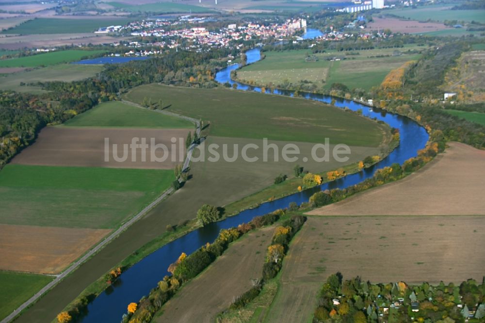 Luftaufnahme Trebnitz - Uferbereiche am Saale - Flußverlauf in Trebnitz im Bundesland Sachsen-Anhalt, Deutschland